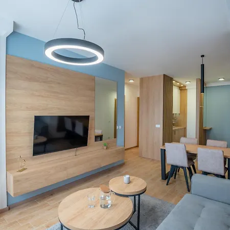 The Forest Club & * 즐라티보