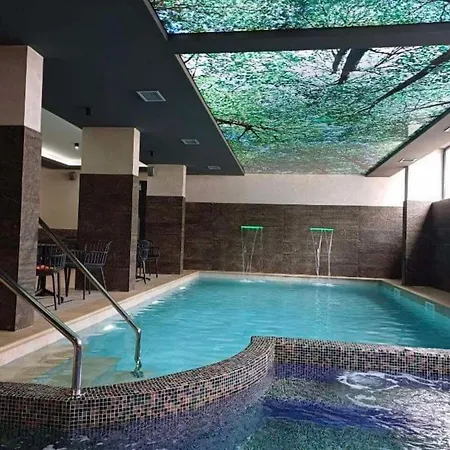 The Forest Club & * 즐라티보